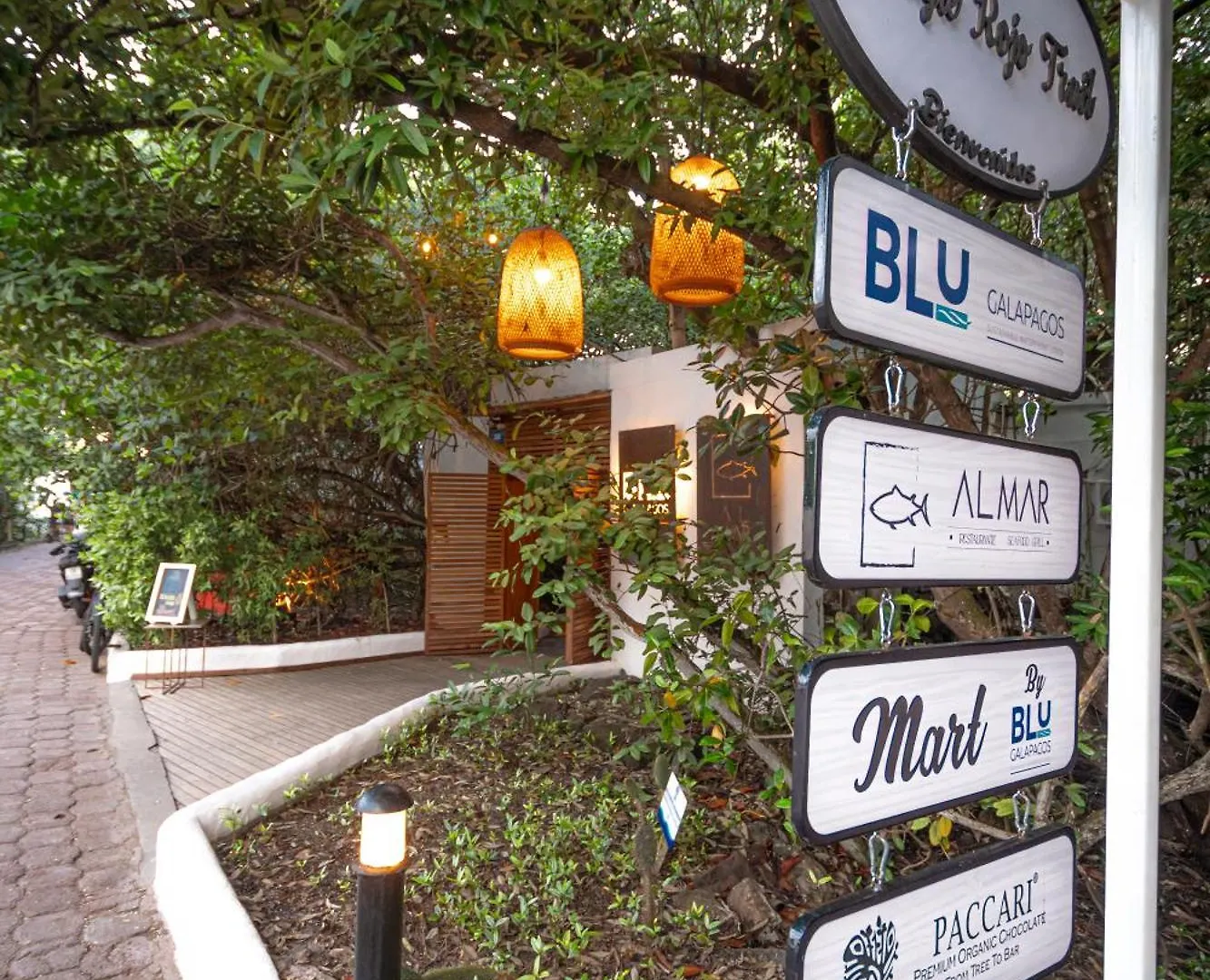 Blu Galapagos Sustainable Waterfront Lodge Puerto Ayora  Puerto Ayora (Galapagos Islands)