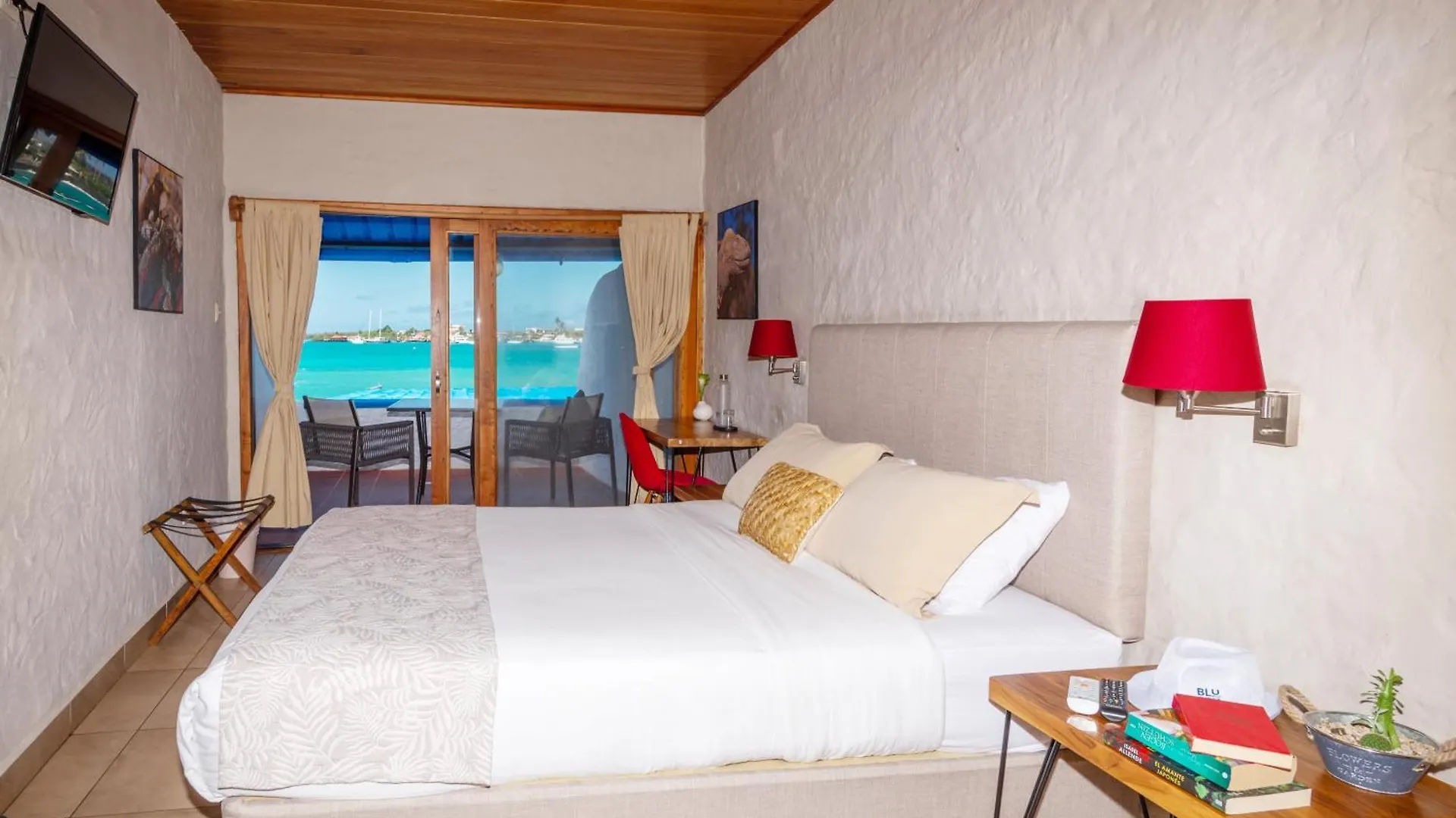 Blu Galapagos Sustainable Waterfront Lodge Puerto Ayora  Hotel