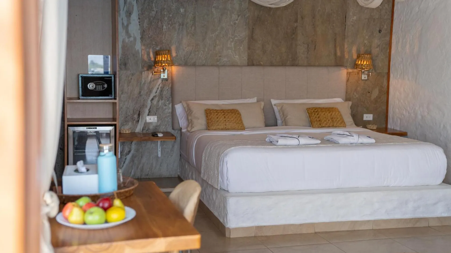 ***** Hotel Blu Galapagos Sustainable Waterfront Lodge Puerto Ayora  Equador