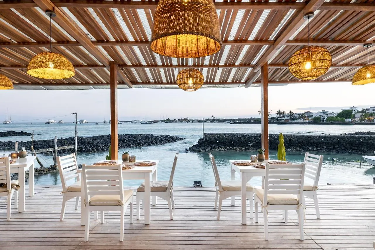 ***** Hotel Blu Galapagos Sustainable Waterfront Lodge Puerto Ayora  Ekvádor