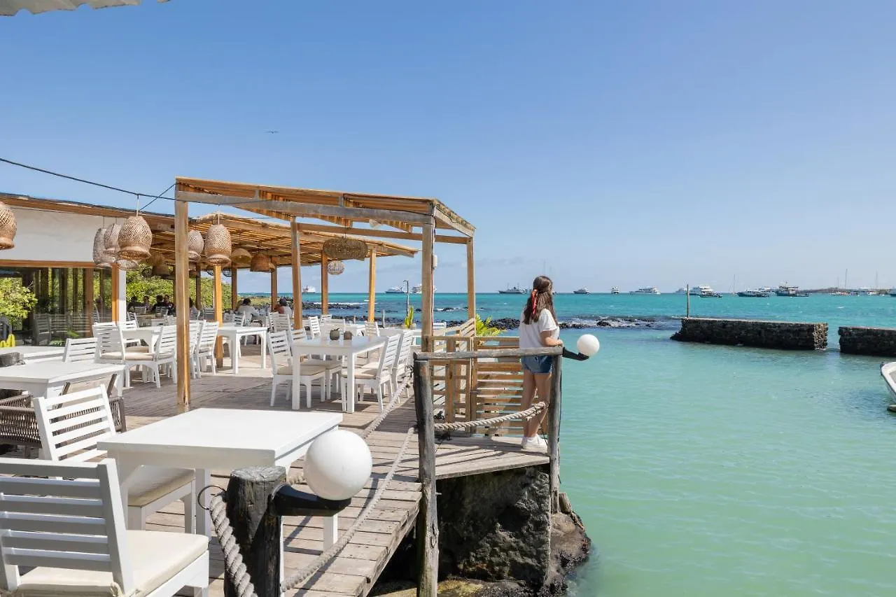 Hotel Blu Galapagos Sustainable Waterfront Lodge Puerto Ayora