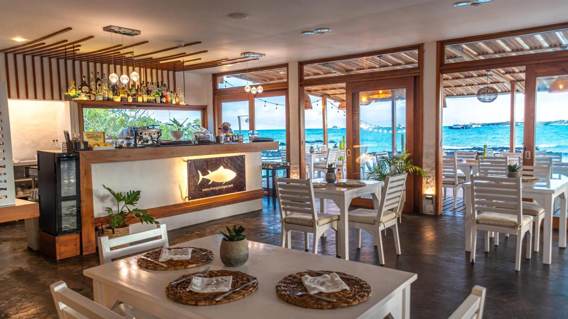 Blu Galapagos Sustainable Waterfront Lodge Puerto Ayora  Hotel