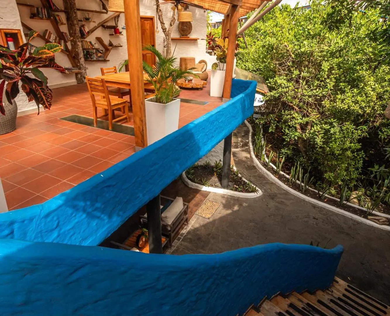Hotel Blu Galapagos Sustainable Waterfront Lodge Puerto Ayora