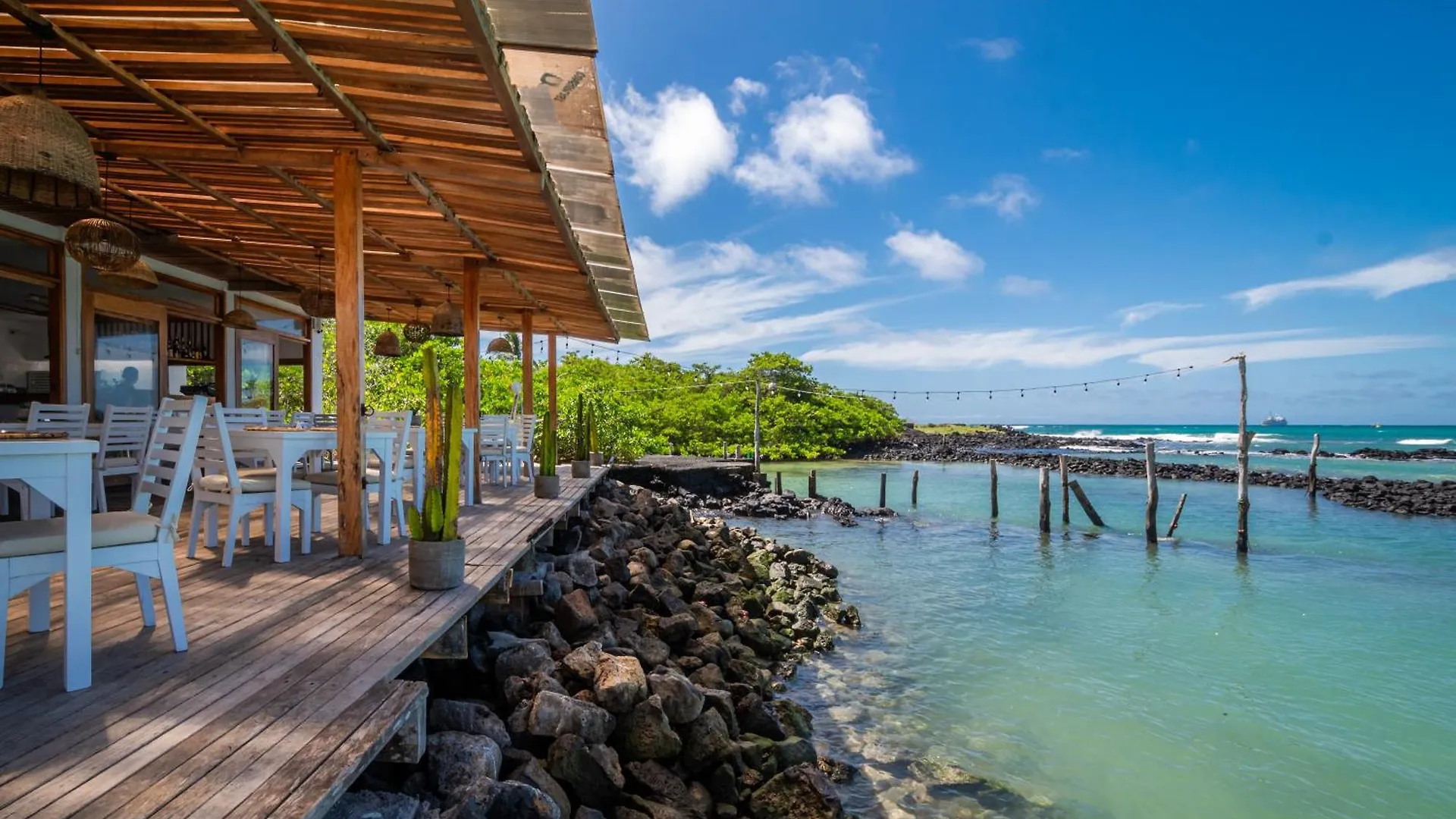 Blu Galapagos Sustainable Waterfront Lodge Puerto Ayora  Puerto Ayora (Galapagos Islands)